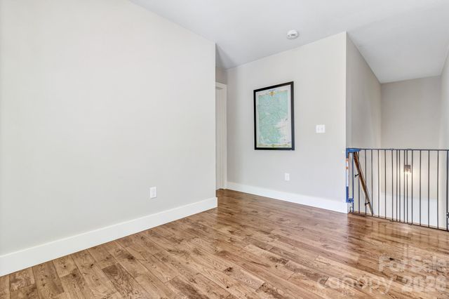 116 Craggy Street, Black Mountain, NC 28711