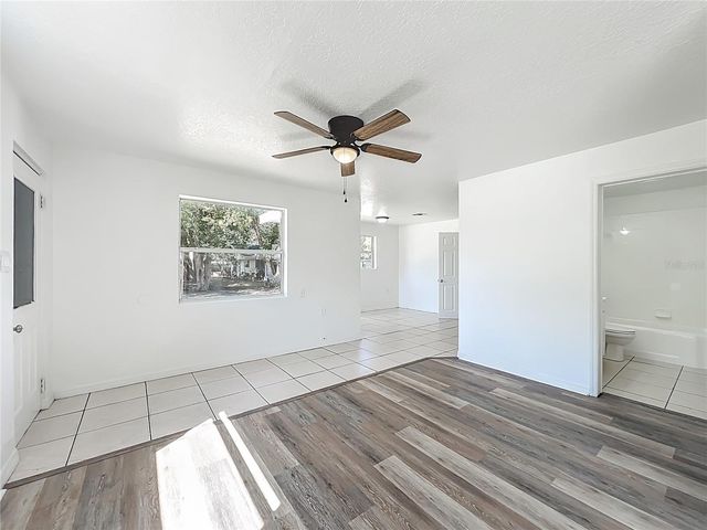 301 E ATWATER AVENUE, Eustis, FL 32726