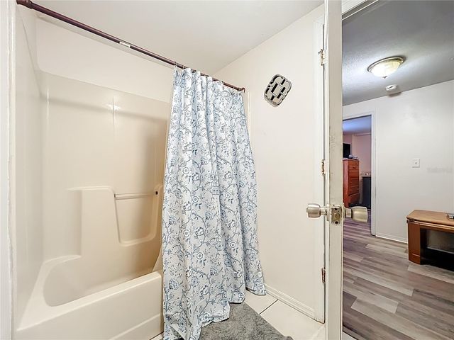 301 E ATWATER AVENUE, Eustis, FL 32726