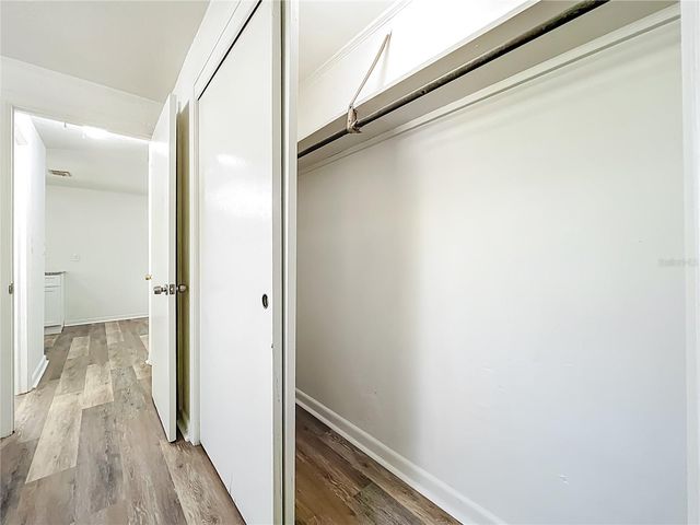 301 E ATWATER AVENUE, Eustis, FL 32726