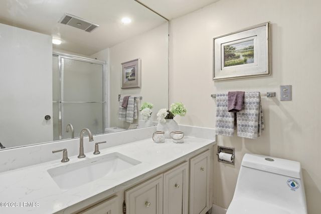 19 Stoney Creek Rd Apt 283, Hilton Head Island, SC 29928