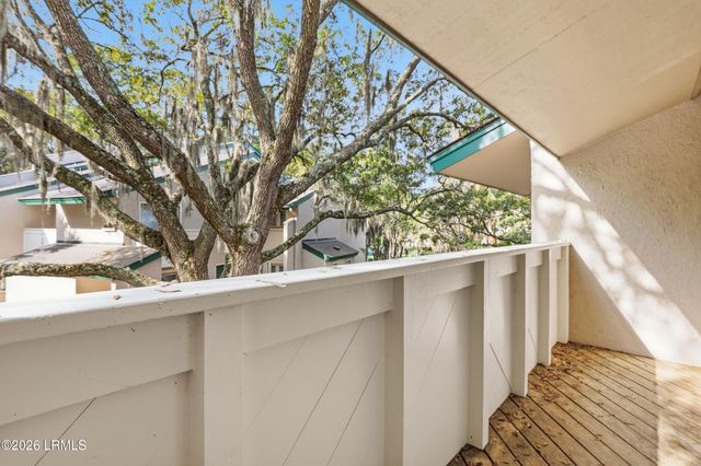 19 Stoney Creek Rd Apt 283, Hilton Head Island, SC 29928