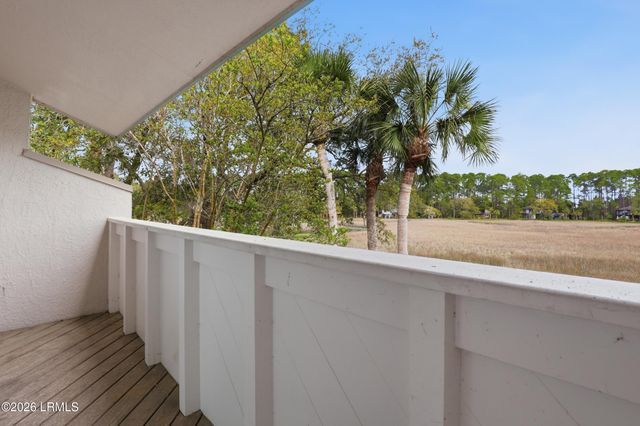 19 Stoney Creek Rd Apt 283, Hilton Head Island, SC 29928