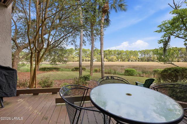 19 Stoney Creek Rd Apt 283, Hilton Head Island, SC 29928
