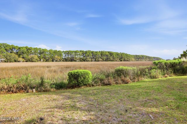 19 Stoney Creek Rd Apt 283, Hilton Head Island, SC 29928