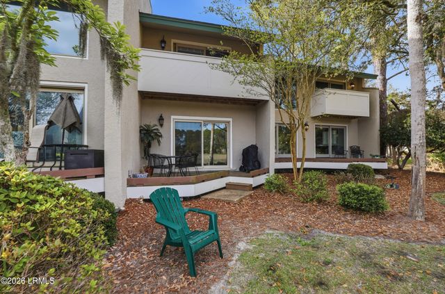 19 Stoney Creek Rd Apt 283, Hilton Head Island, SC 29928