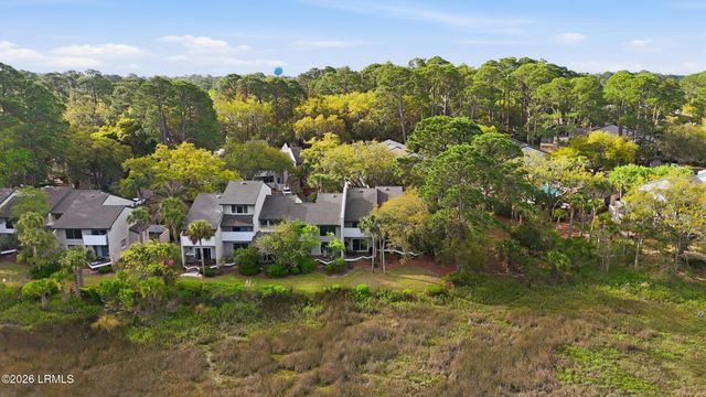 19 Stoney Creek Rd Apt 283, Hilton Head Island, SC 29928