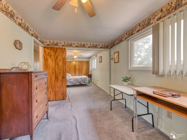 3223 Cloverdale Street, Monroe, MI 48162