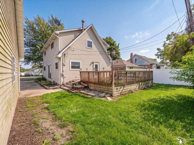 3223 Cloverdale Street, Monroe, MI 48162