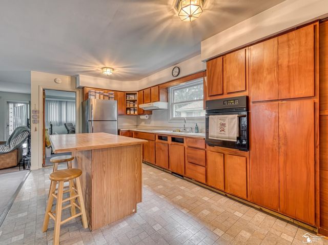 3223 Cloverdale Street, Monroe, MI 48162