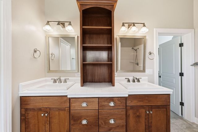 2242 Everest Drive, Redding, CA 96001