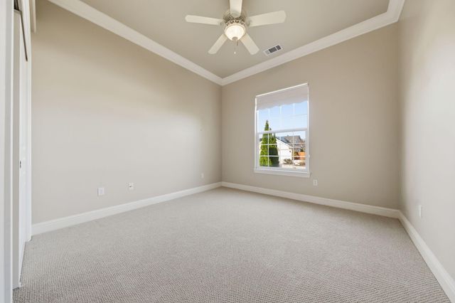 2242 Everest Drive, Redding, CA 96001