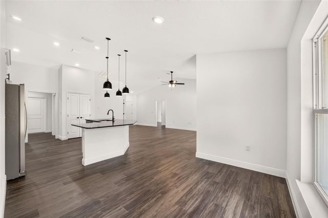 6065 N MATTHEW POINT, Dunnellon, FL 34434