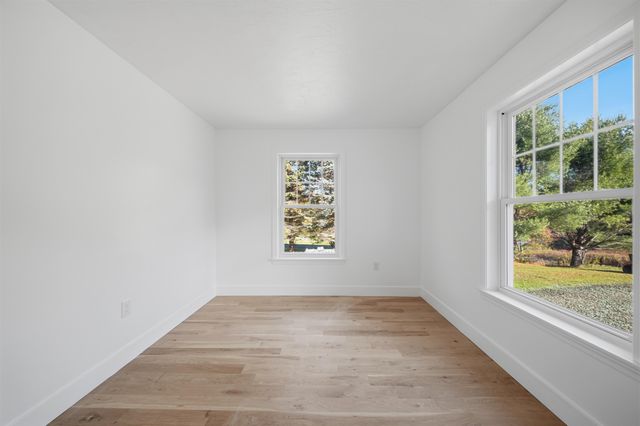 153 Carter Hill Road, Concord, NH 03301