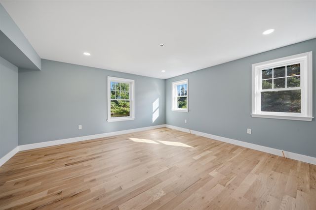 153 Carter Hill Road, Concord, NH 03301