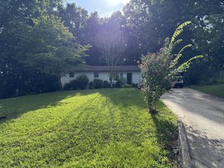 208 Lakeshore Dr, Mcminnville, TN 37110