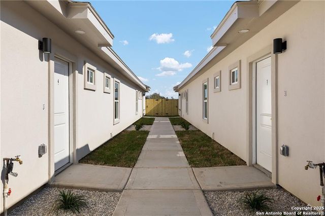 1322 Beverly Avenue, Weslaco, TX 78596