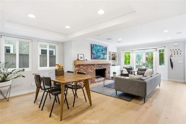 220 Detroit Avenue, Huntington Beach, CA 92648