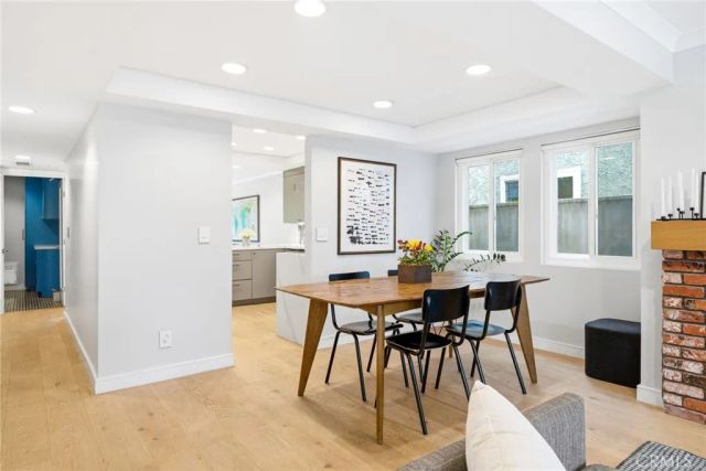 220 Detroit Avenue, Huntington Beach, CA 92648