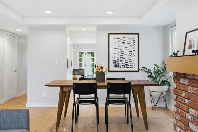 220 Detroit Avenue, Huntington Beach, CA 92648