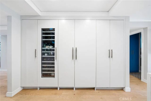 220 Detroit Avenue, Huntington Beach, CA 92648