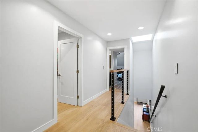 220 Detroit Avenue, Huntington Beach, CA 92648