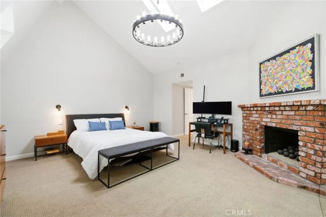 220 Detroit Avenue, Huntington Beach, CA 92648