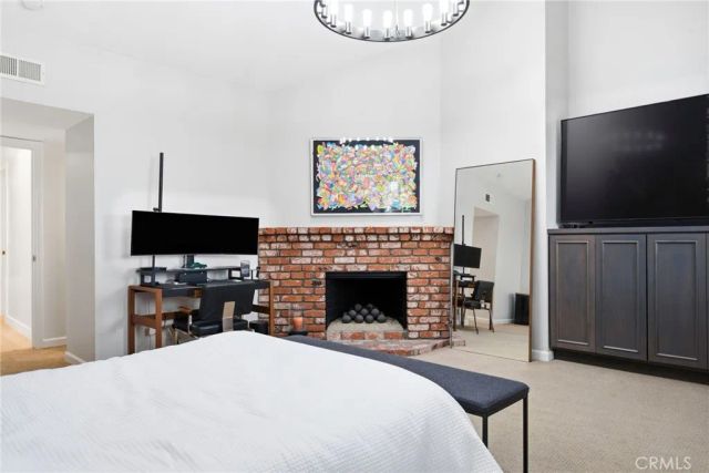 220 Detroit Avenue, Huntington Beach, CA 92648