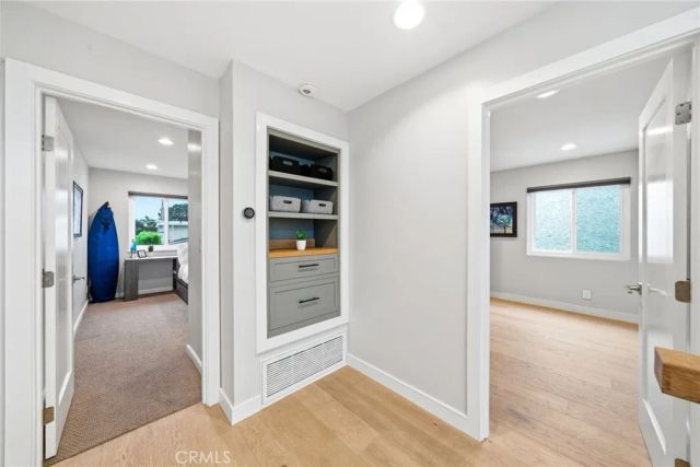 220 Detroit Avenue, Huntington Beach, CA 92648