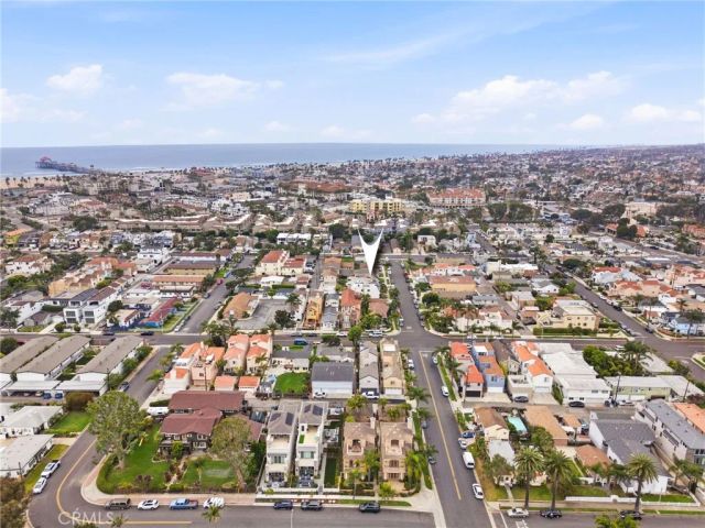 220 Detroit Avenue, Huntington Beach, CA 92648