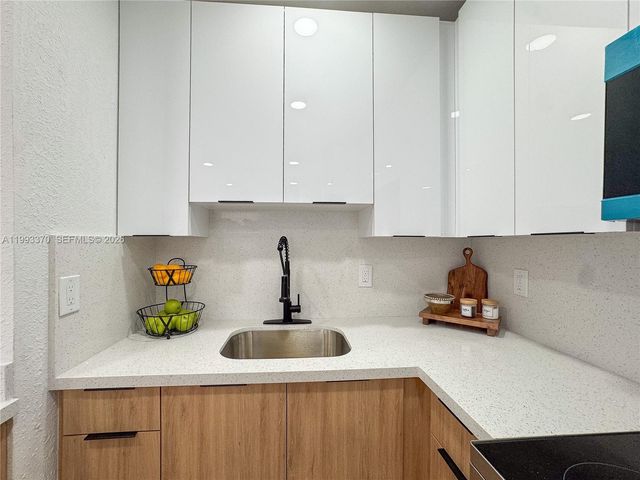 1822 NW 66th Street, Miami, FL 33147