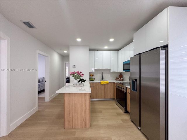 1822 NW 66th Street, Miami, FL 33147