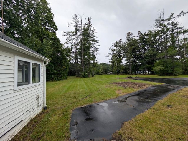 7051 W Vienna Road, Clio, MI 48420
