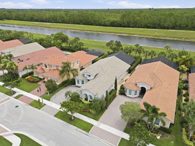 260 Carina Drive, Jupiter, FL 33478