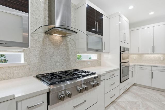 260 Carina Drive, Jupiter, FL 33478