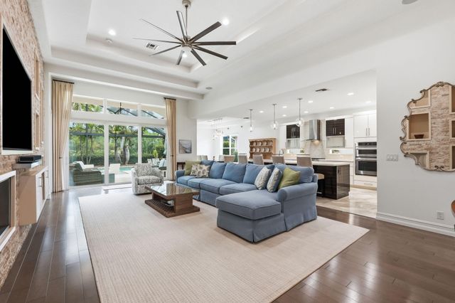 260 Carina Drive, Jupiter, FL 33478