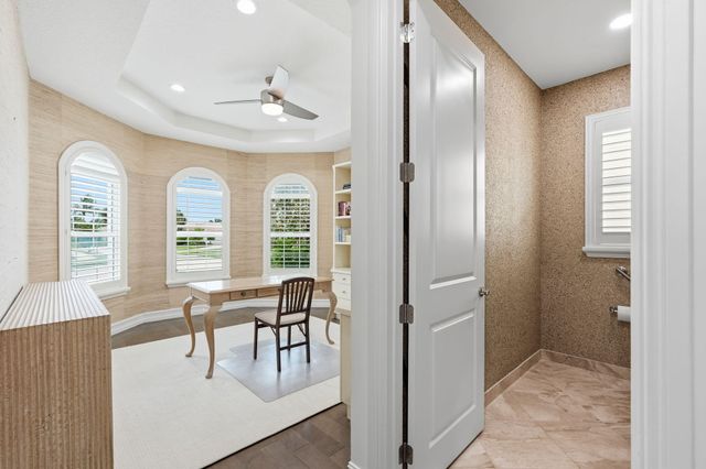 260 Carina Drive, Jupiter, FL 33478