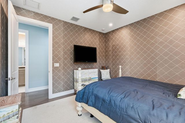 260 Carina Drive, Jupiter, FL 33478
