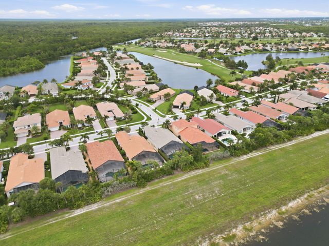 260 Carina Drive, Jupiter, FL 33478