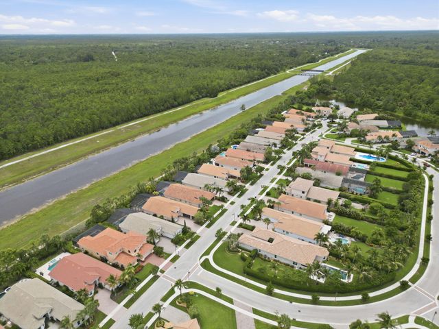 260 Carina Drive, Jupiter, FL 33478