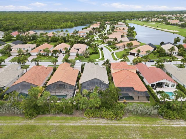 260 Carina Drive, Jupiter, FL 33478