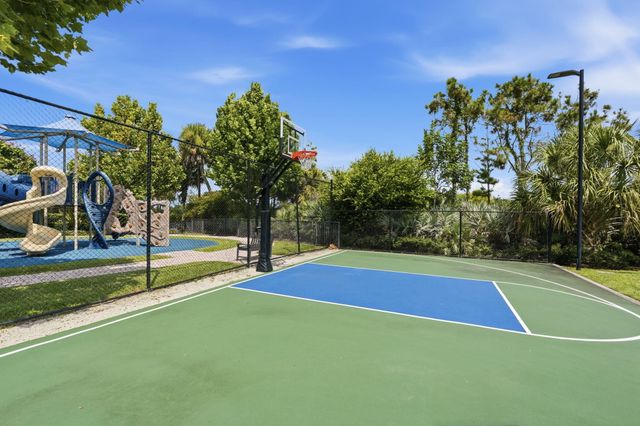 260 Carina Drive, Jupiter, FL 33478