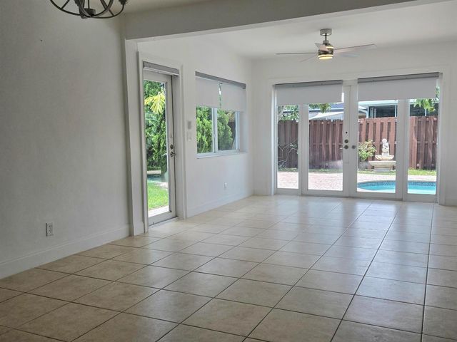 806 N 31st Court, Hollywood, FL 33021
