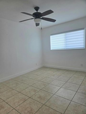806 N 31st Court, Hollywood, FL 33021