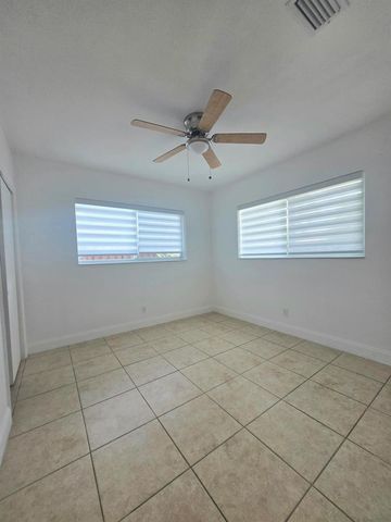 806 N 31st Court, Hollywood, FL 33021