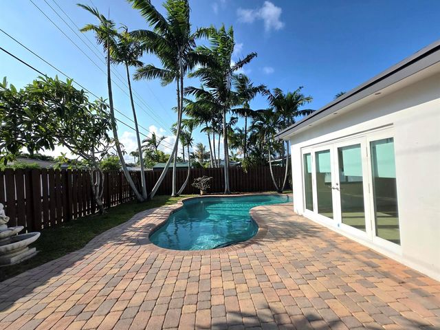 806 N 31st Court, Hollywood, FL 33021