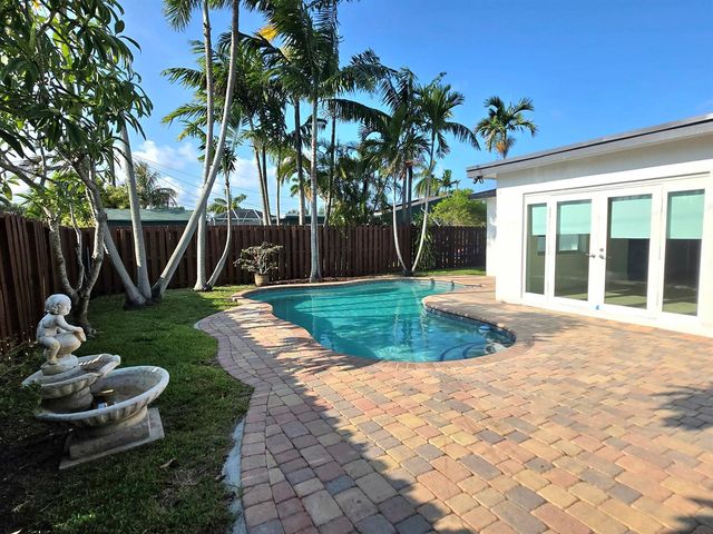 806 N 31st Court, Hollywood, FL 33021