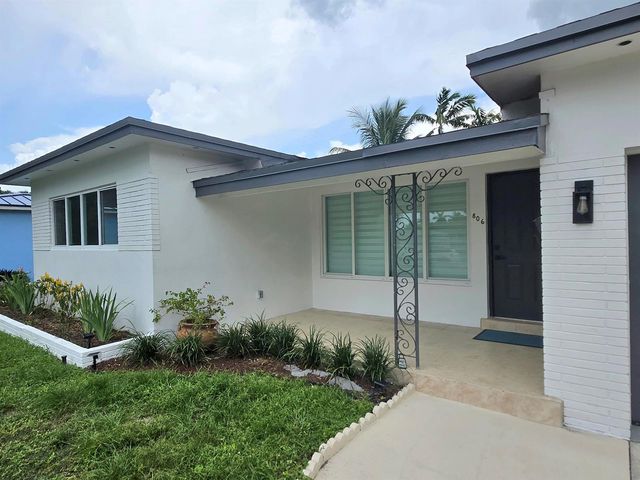 806 N 31st Court, Hollywood, FL 33021