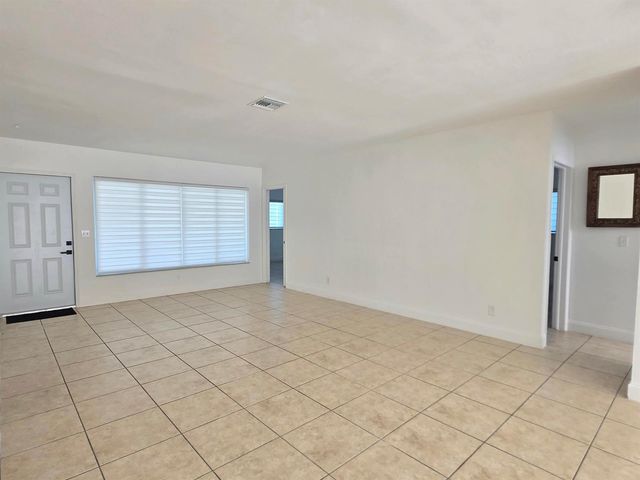 806 N 31st Court, Hollywood, FL 33021