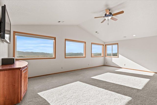 4002 Dry Creek Road, Medford, OR 97504